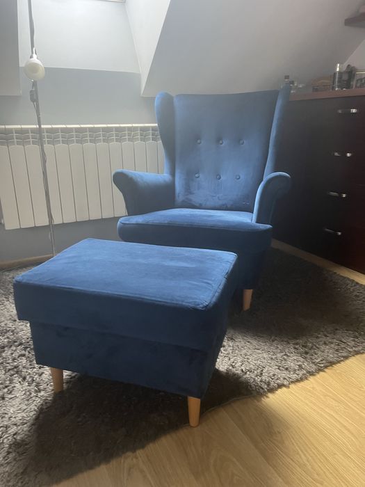 Fotel uszak z podnózkiem