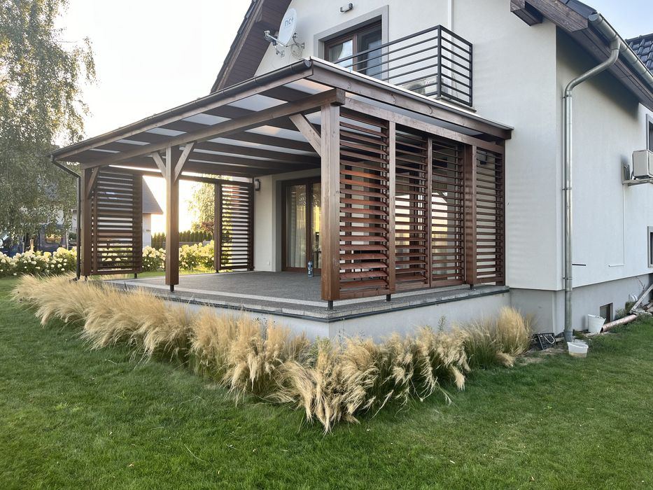 Pergola ruchome deseczki zadaszenie tarasu shuttersy