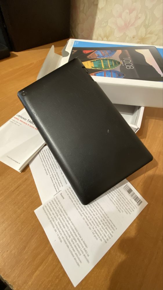 Планшет Lenovo tab3 7 essential