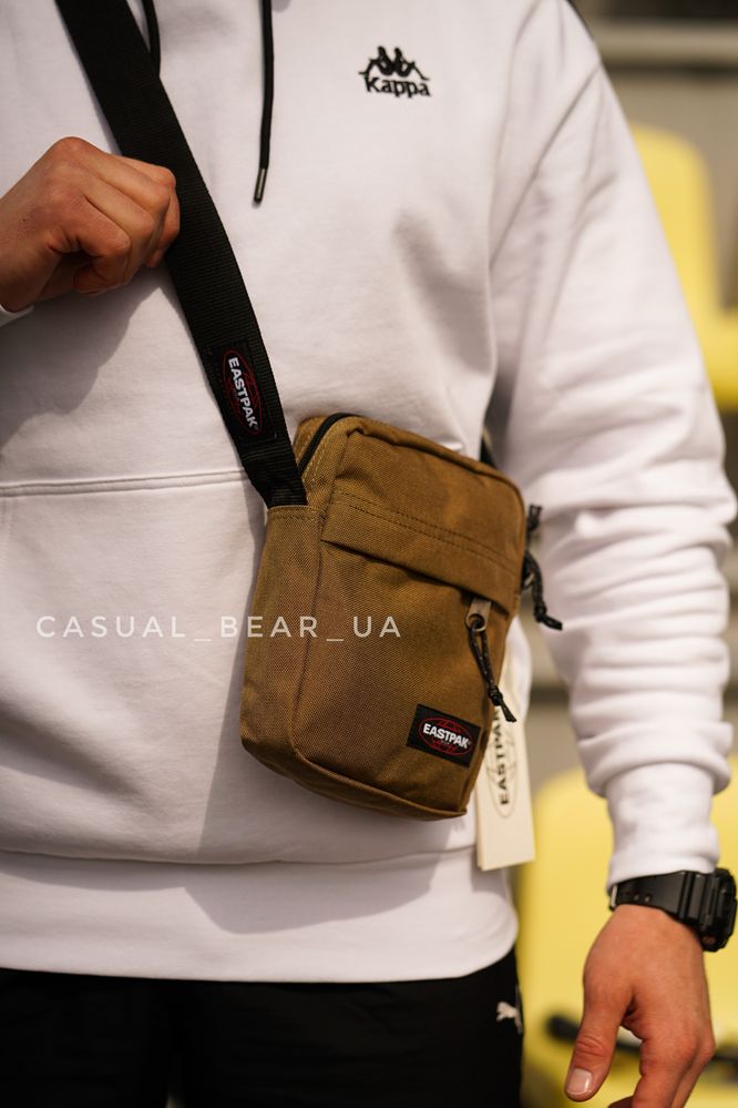 сумка Eastpak месенджер через плече істпак бананка через плечо