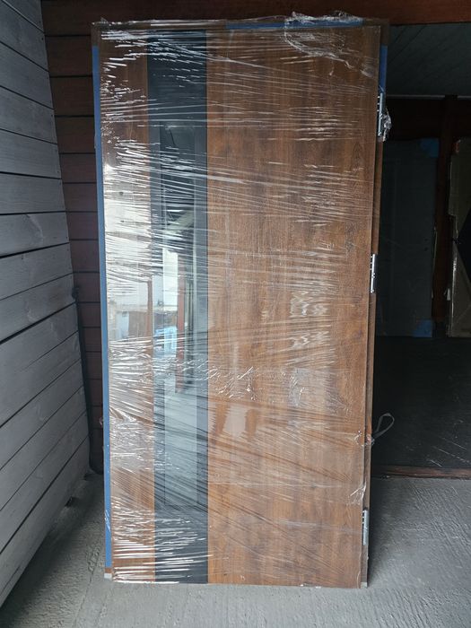 Drzwi zewnętrzne nowe 90 x 206