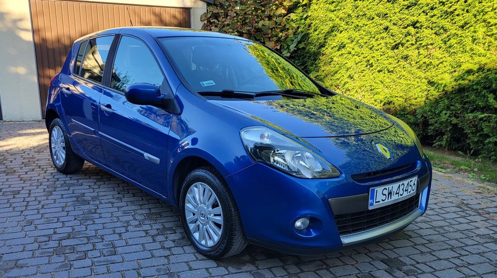 Renault Clio Unikalna wersja, I właściciel, import Szwajcaria