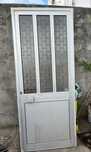 Porta aluminio com armação