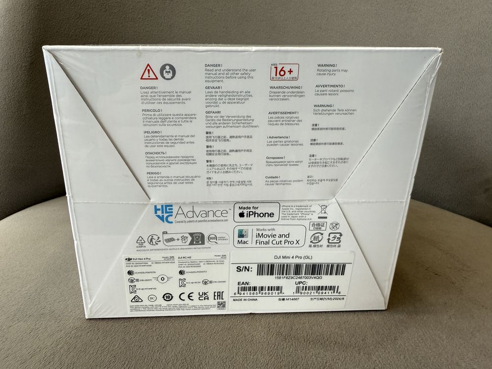 Квадрокоптер DJI Mini 4 Pro ( GL )