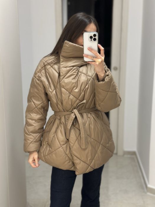 Продам зимову куртку Massimo Dutti