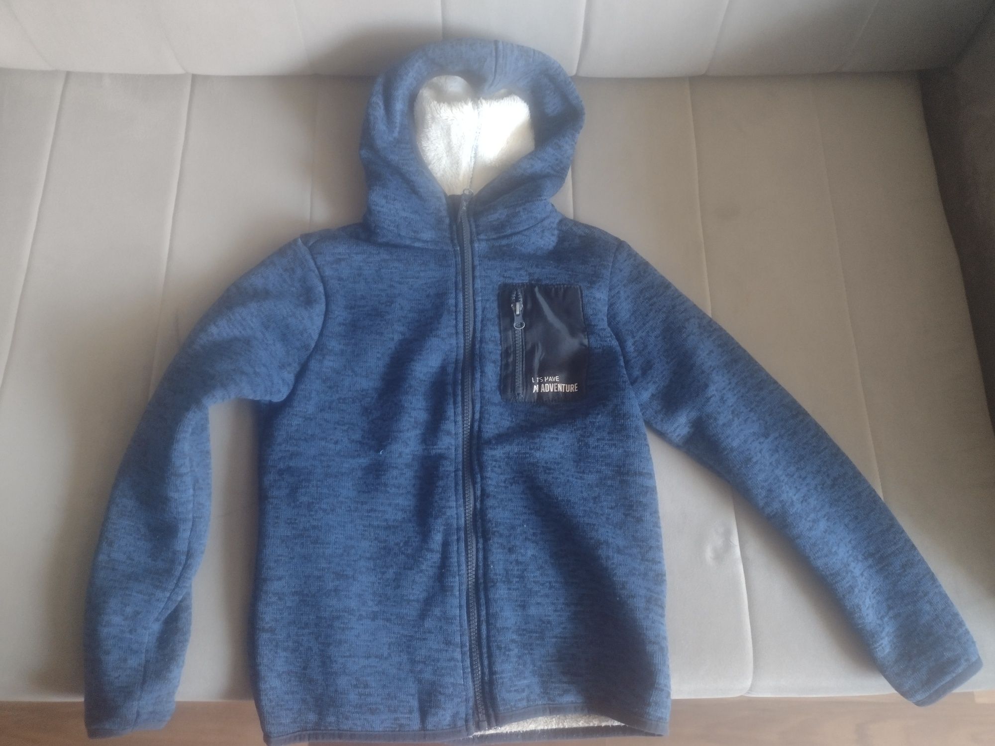 Bluza chłopięca 134/140 polarowa .