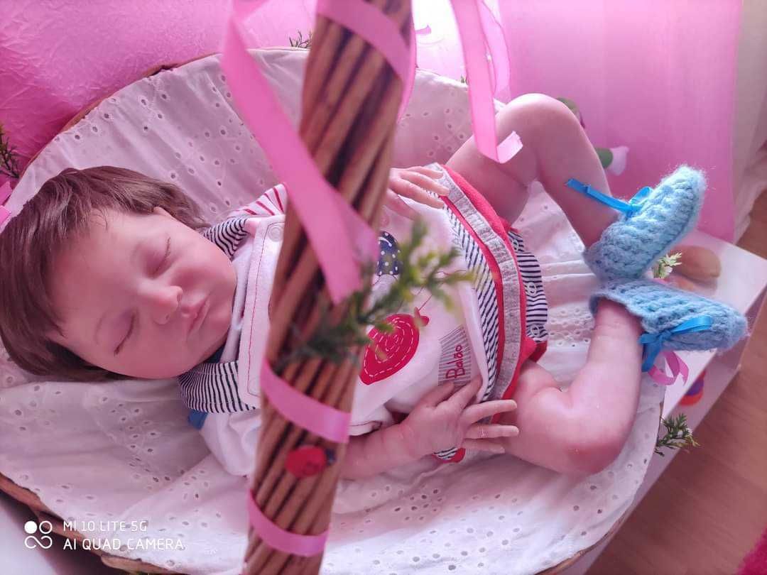 Boneca reborn nova