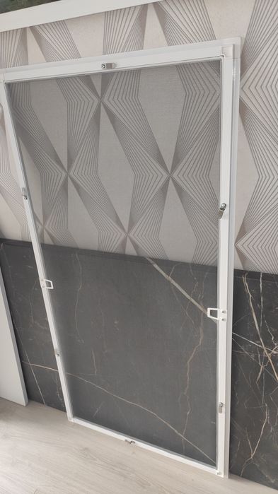 Москитная сетка на окно