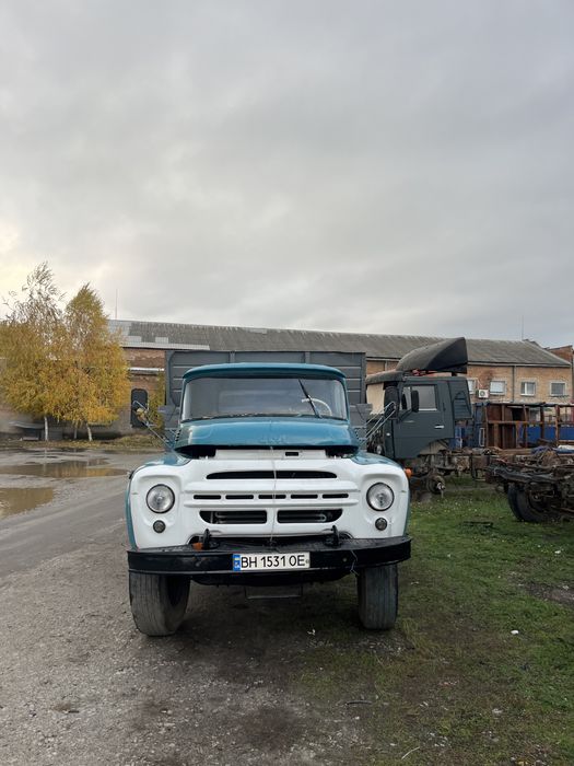 Зил самоскид коротиш