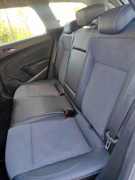 Opel Astra 2.0CDTi versão Executive S/S