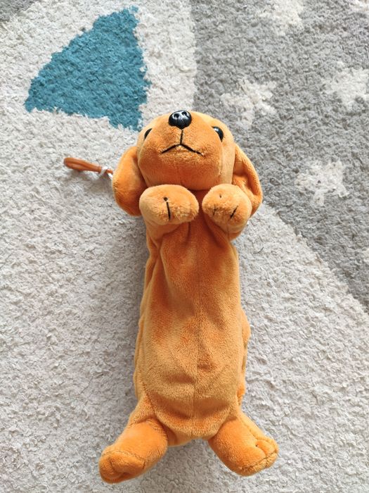 Piórnik piesek maskotka