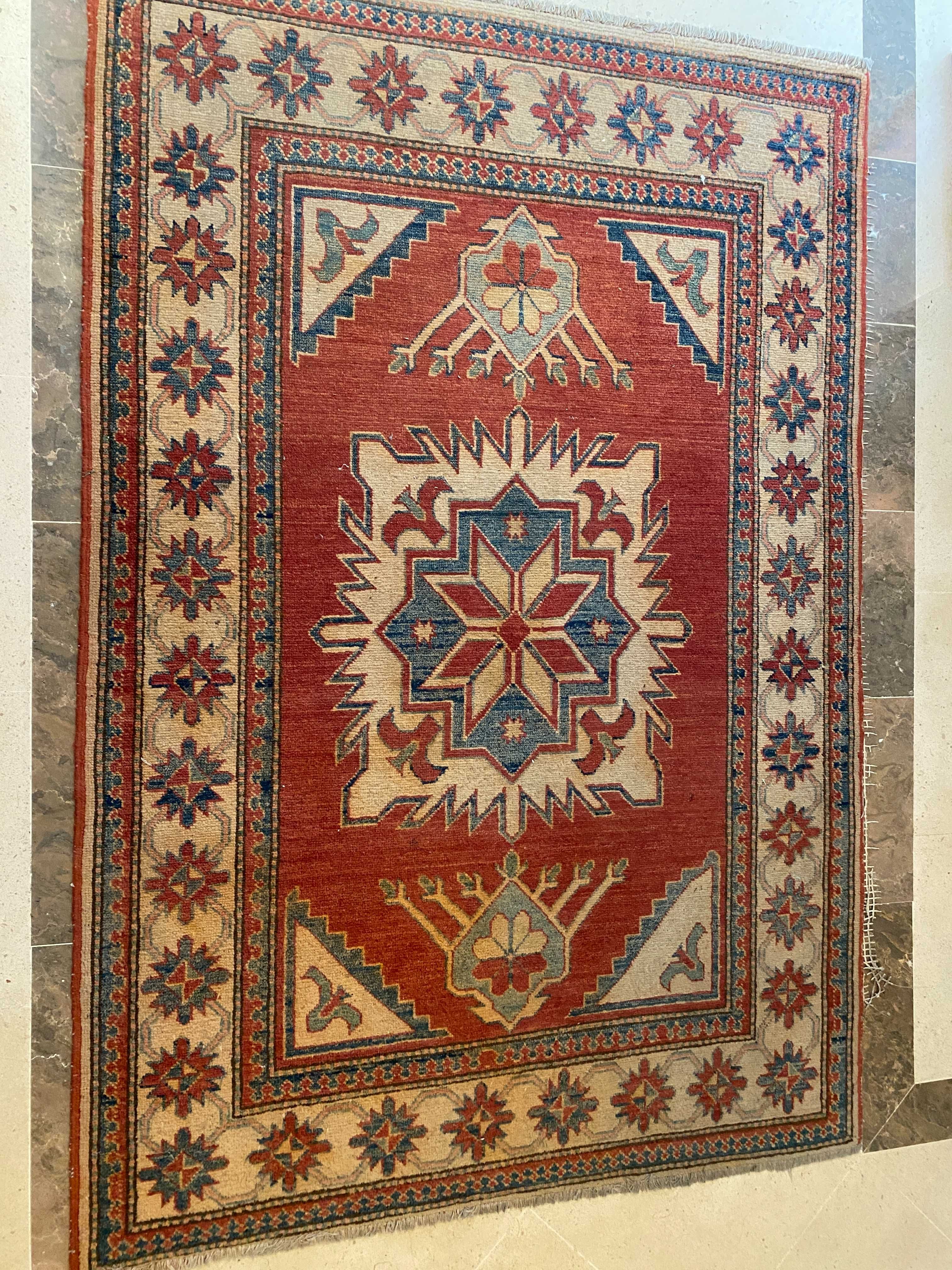Carpete Oriental Bordeaux