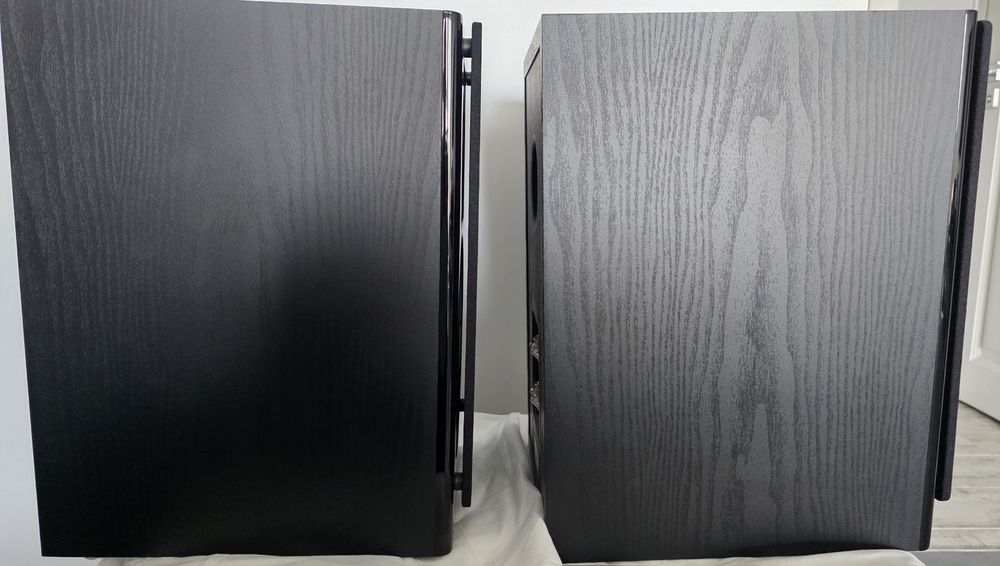 Акустика полочна Magnat 

Signature 503