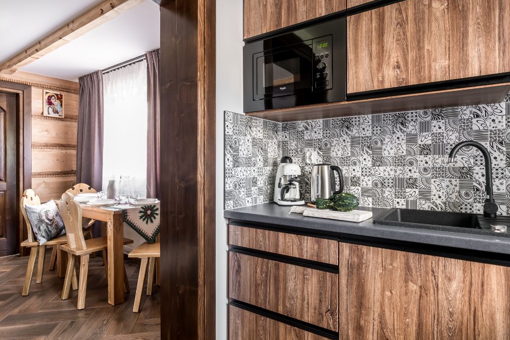 Apartamenty Pokoje, Poronin - Majerczykówka, k/ Zakopanego (8 km)
