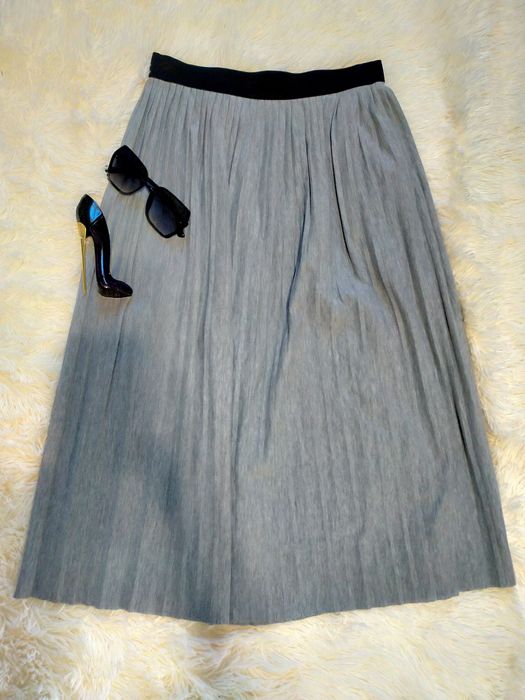 Літня спідниця для дівчини