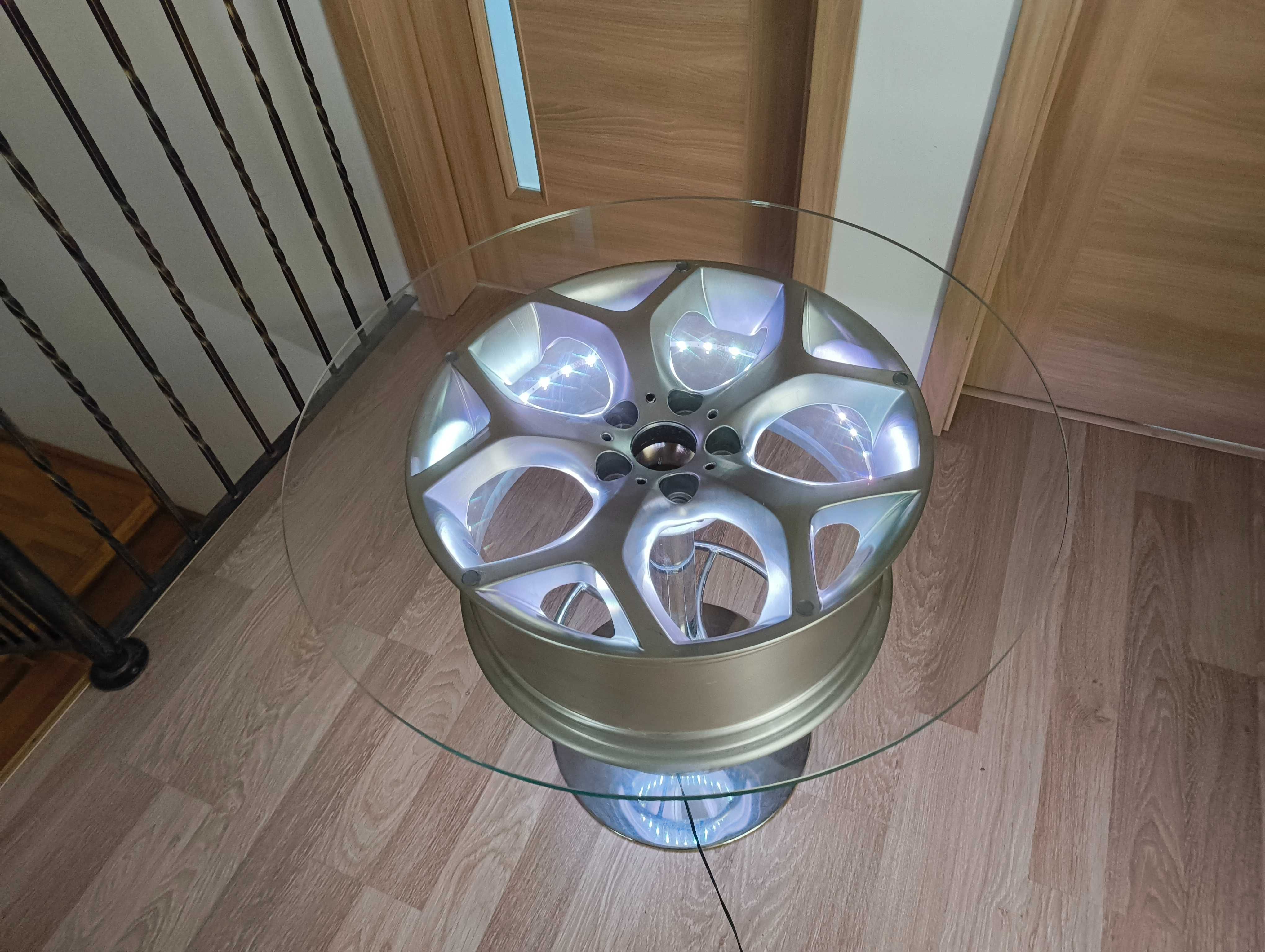stolik z felgi z Ledami RGB