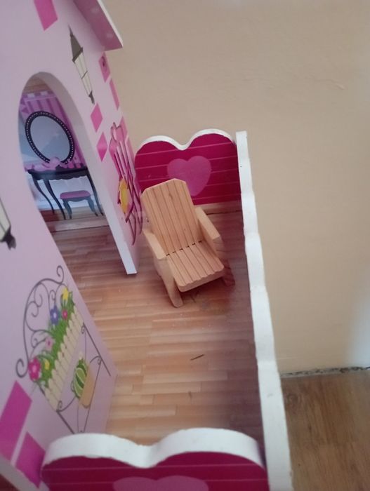 Domek dla lalek duży