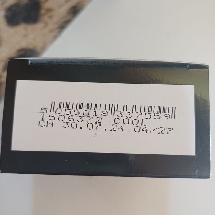 róż w perełkach cool avon