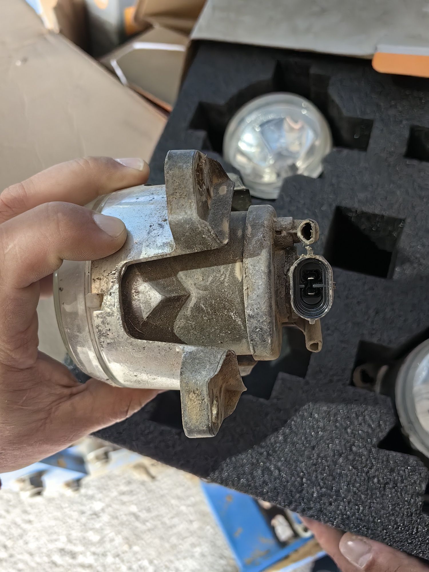 Lampy robocze hella Massey ferguson oryginał kompletł