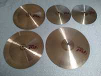 Pratos Paiste PST 7 Ride, Hi-hats e 2x China — ótimo estado
