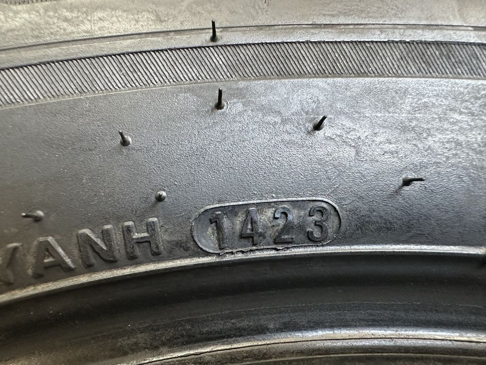 Літні Шини Kumho 255/60/18