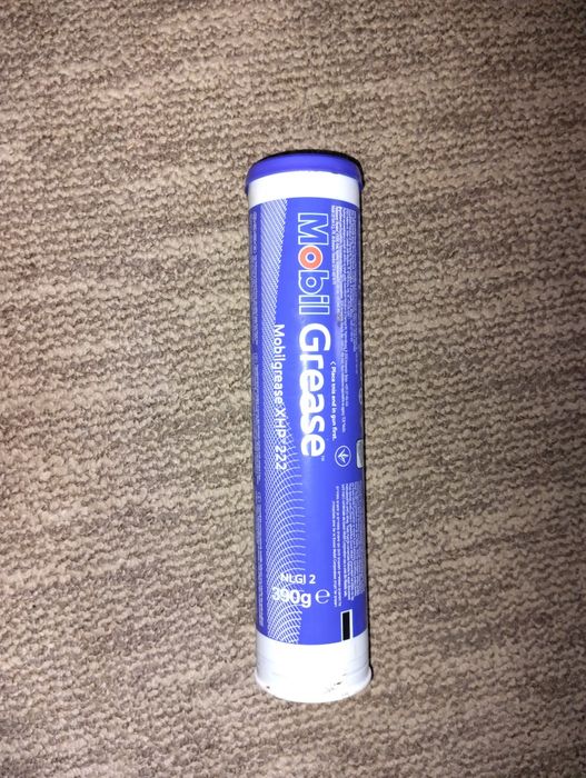 Mobil Grease XHP 222. 150 грн.