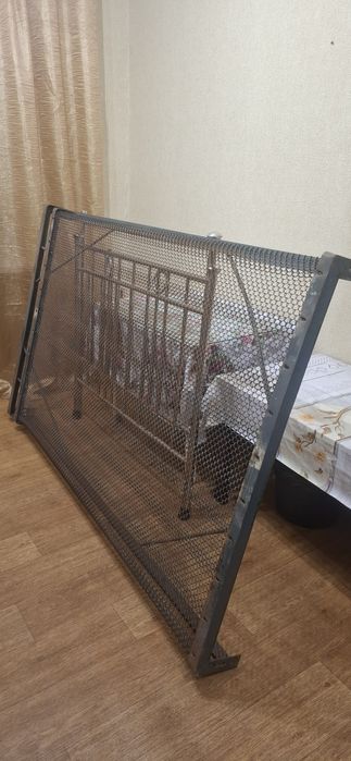 Кровать сеточная