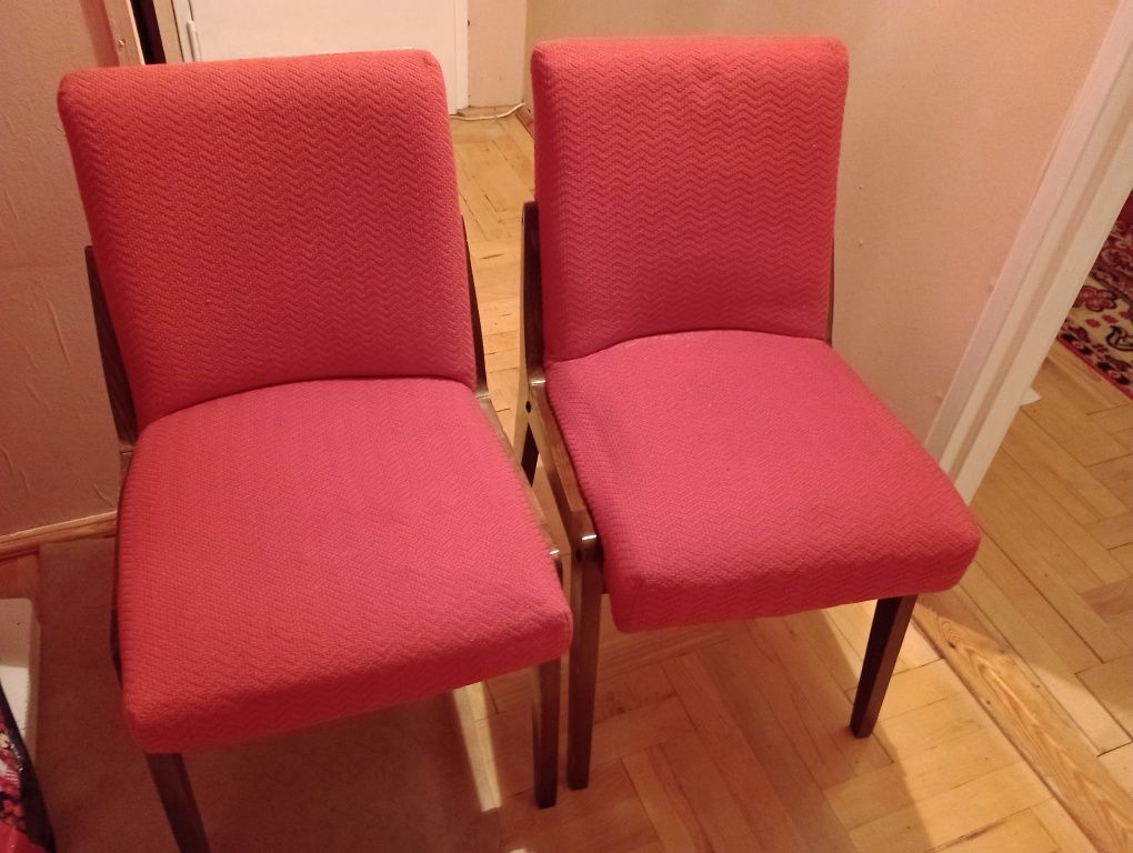 Krzesło retro bdb stan tanio.