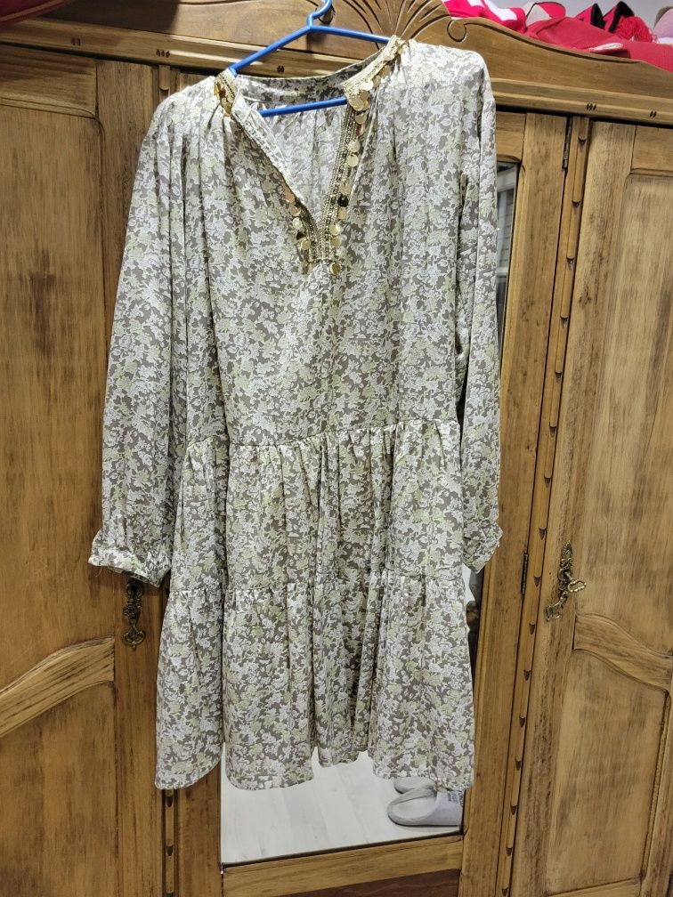 Vestido com lantejoulas