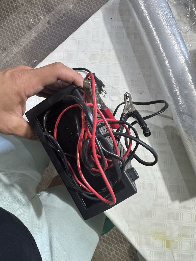 Продам зарядне Орион pw 325