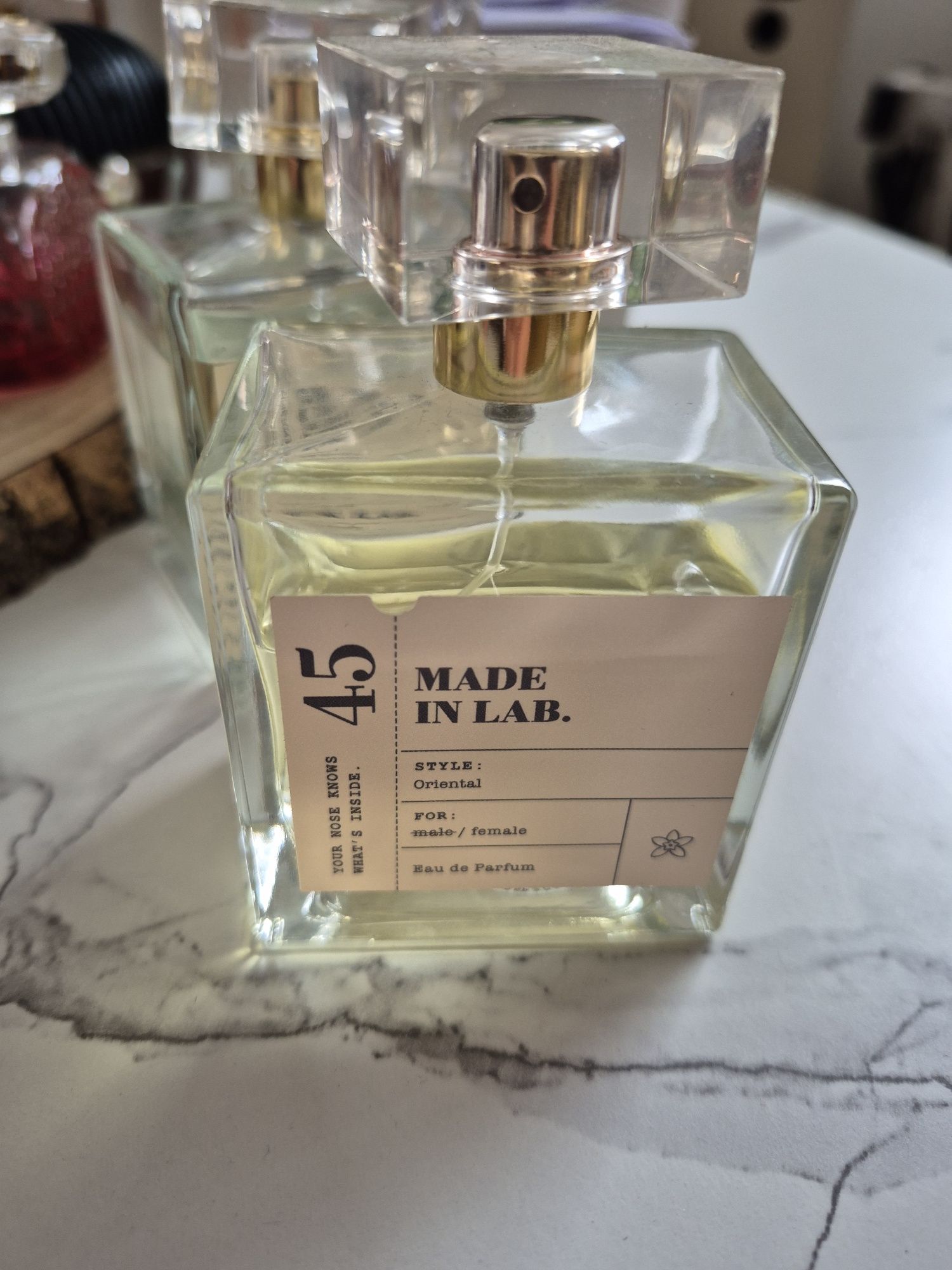 Perfumy Made in Lab