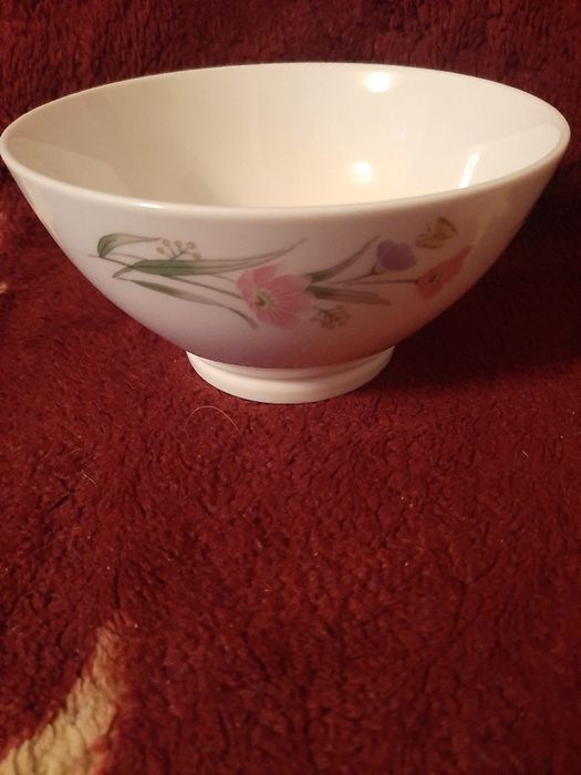 Miseczka VERONI, pojemność ok. 370 ml.