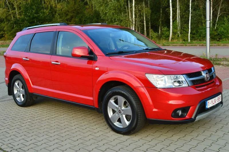 Fiat Freemont 4 x 4_2014r. 2,0 D_164 KM_7 osób_automat_skóra_navi_z Belgii