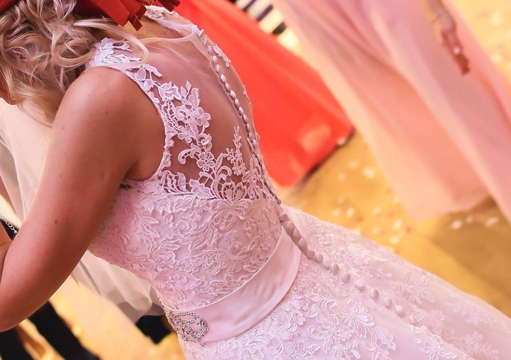 Suknia ślubna Diane Legrand model 4216, IVORY