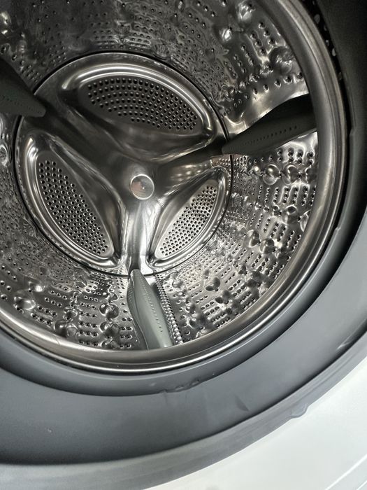 прально -сушильна машина LG 9/6 кг Direct Drive Hybrid MODEL: F94A8RDS