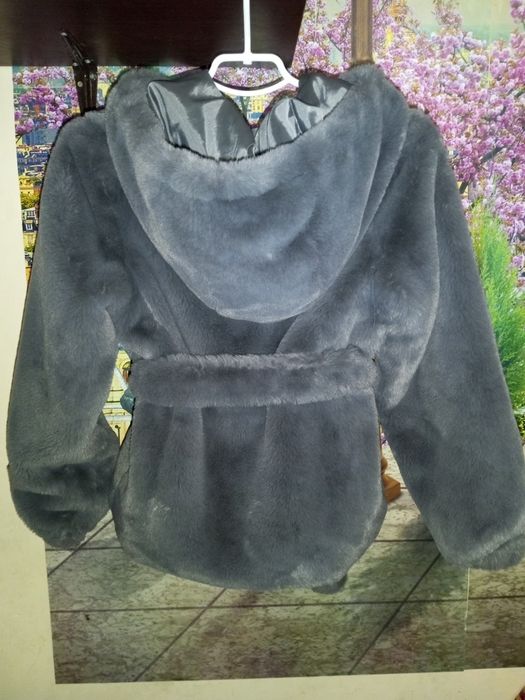 Полушубок на девочку 9-11 лет