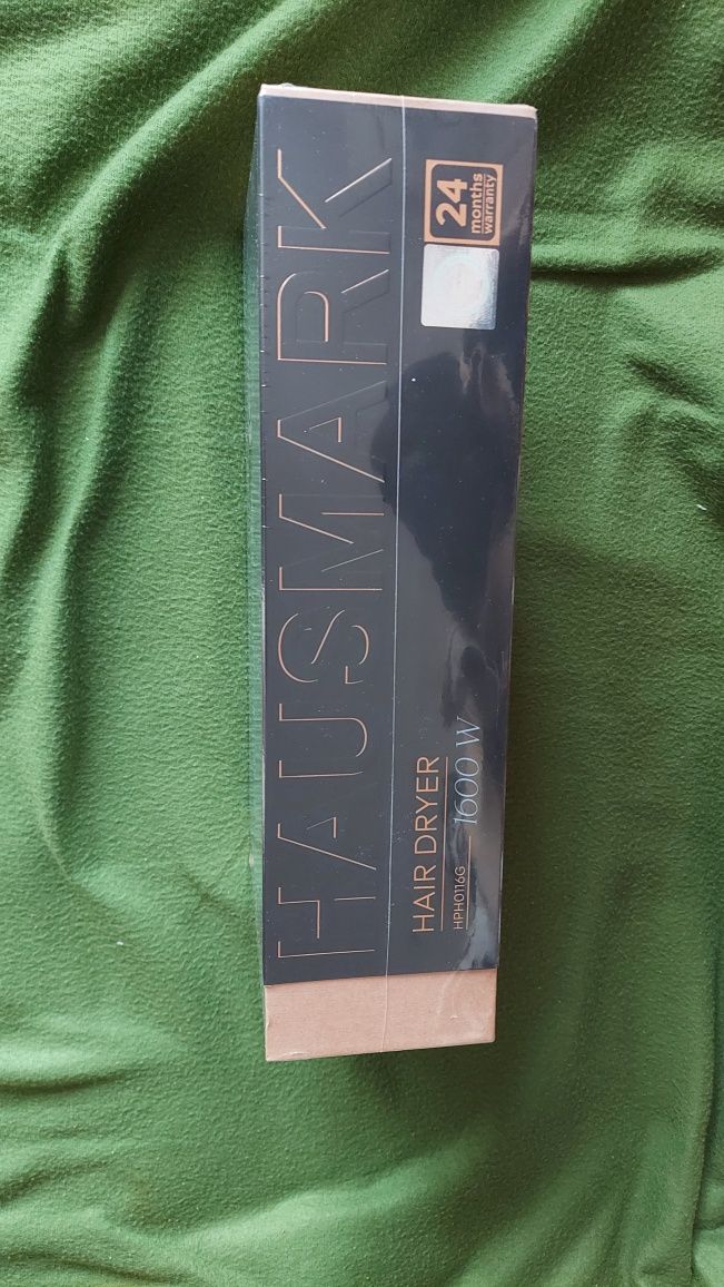 Фен HausMark HPH0116G
