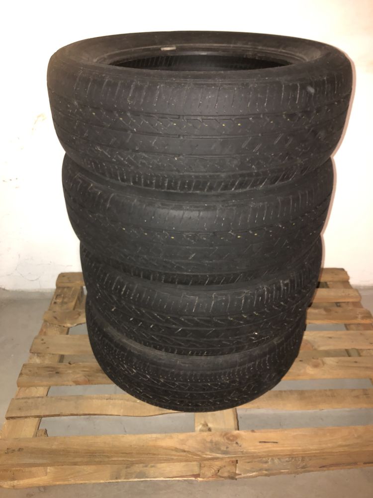 Шини літні Bridgestone 225 60 18