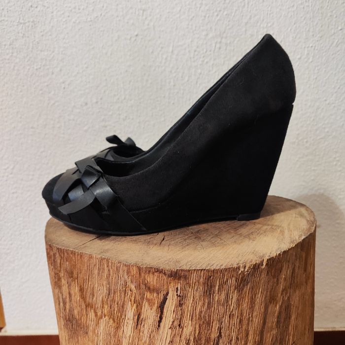 Sapatos salto alto plataforma pele de pêssego preto 38