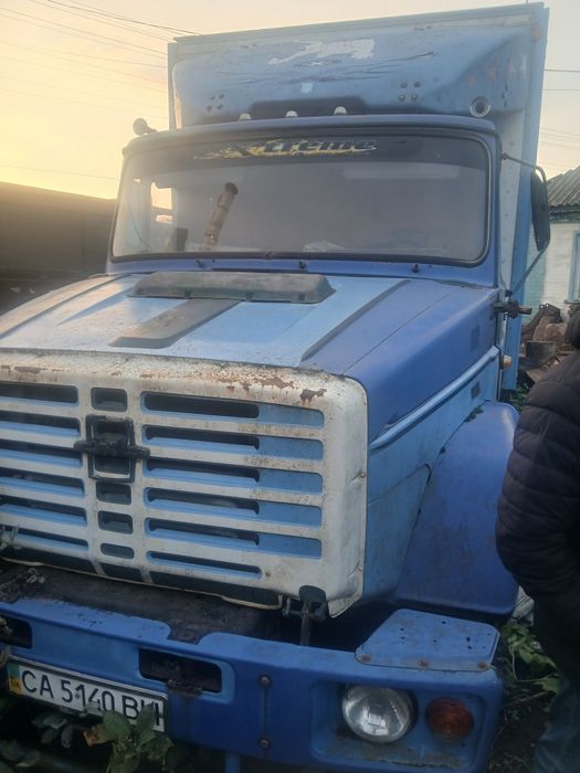 Зіл 4331 будка шассі