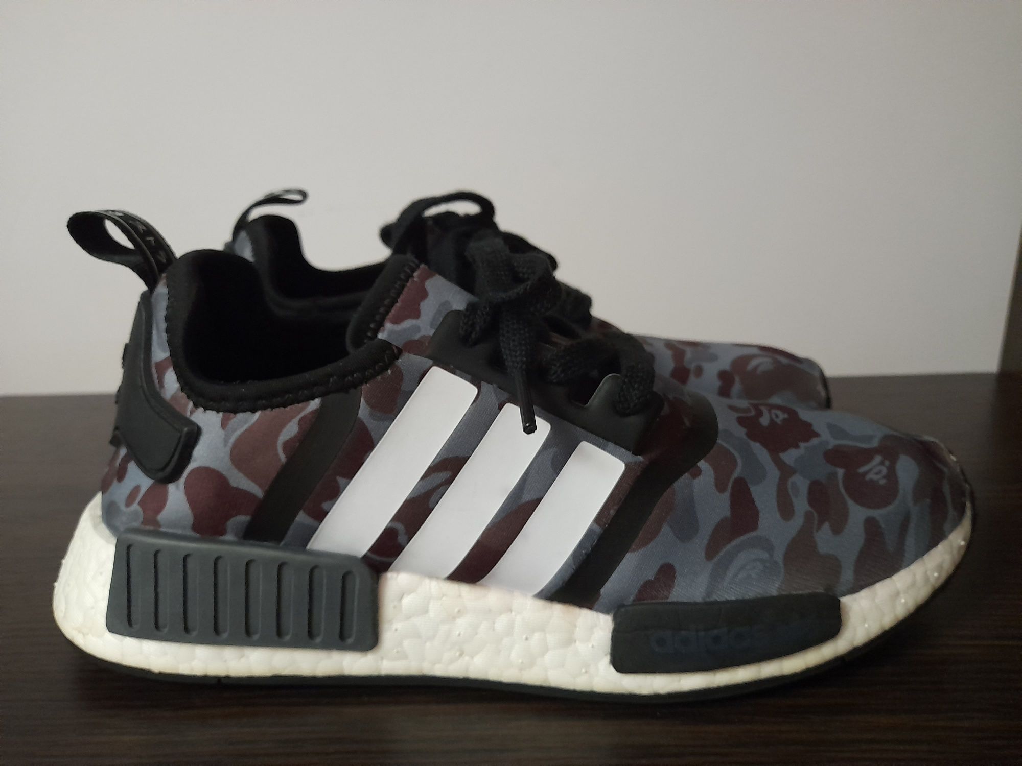 Оригинал кроссовки ADIDAS BAPE NMD_R1 унисекс 40 2/3( 25,5 см )