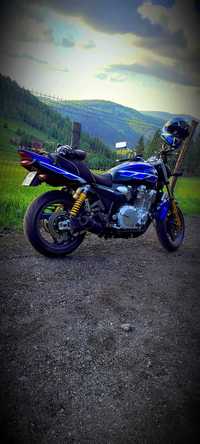 Yamaha XJR1300 SP doinwestowana