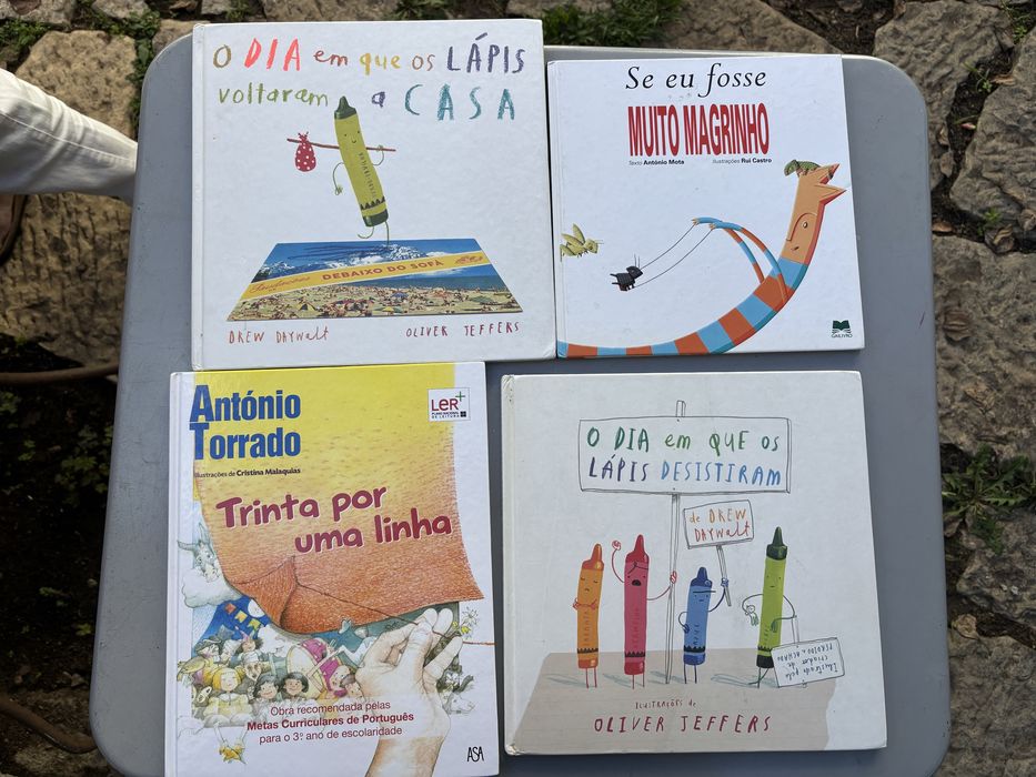 Vendo livros diversos - cada 3€ , tudo 50€