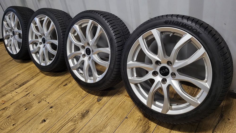 Felgi KIA 18" 5x114,3 z oponami 225/40 R18 Ceed Proceed Soul Hyundai