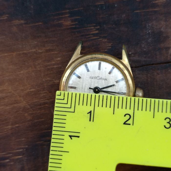 Часы Bergana позолоченные