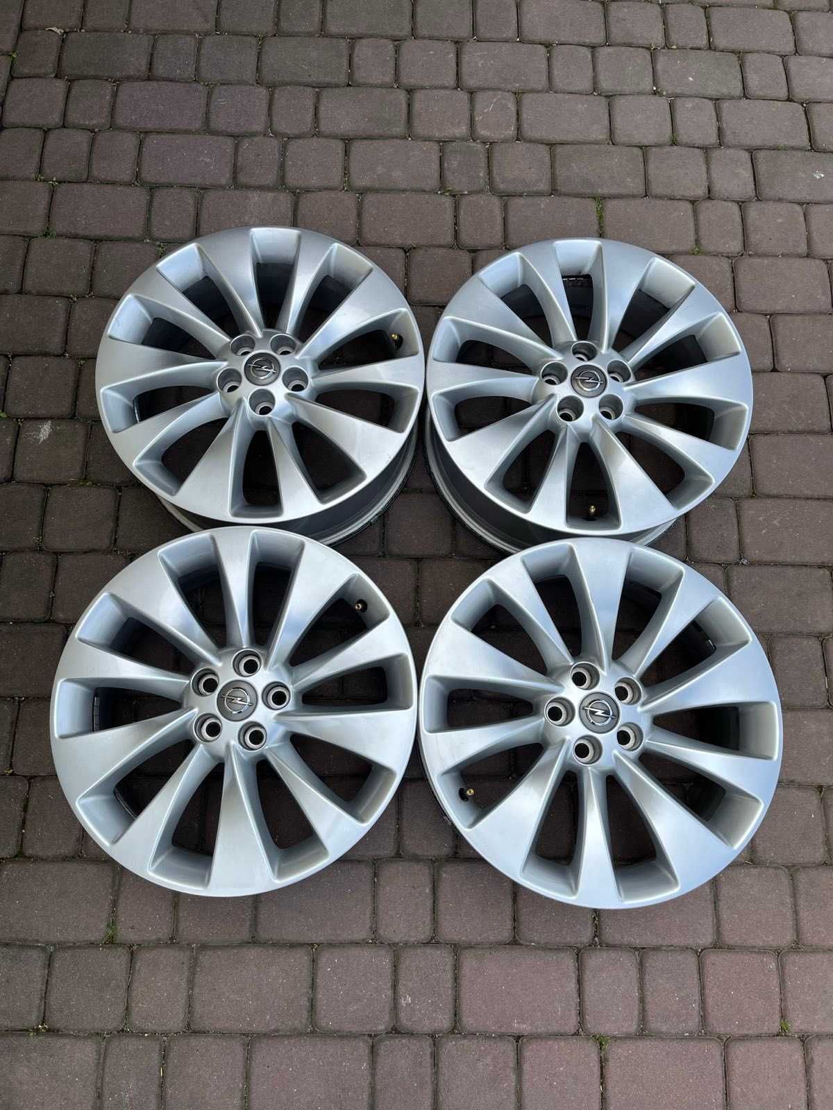 Oryginalne alufelgi Opel 5x105 18 cali CZUJNIKI Mokka Astra K J