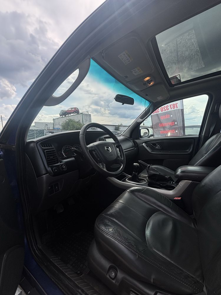Na Sprzedaż Mazda Tribute 2.2LPG/4x4/fajny st/klima/car play/zamiana