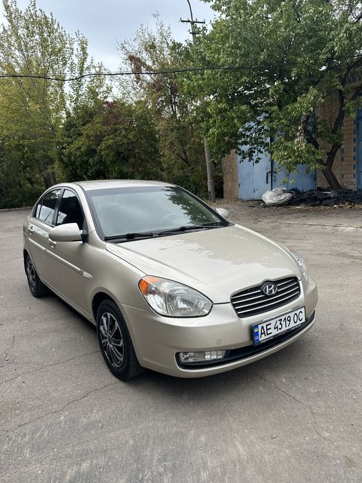 Hyundai Accent 1.6 Автомат газ