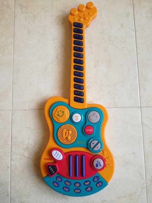 Guitarra como nova