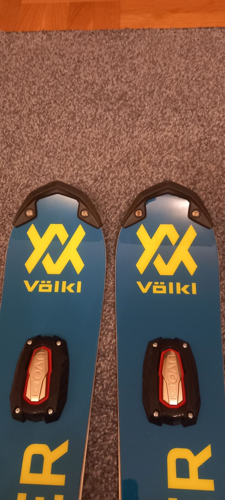 Volk Race Tiger SL WC komórka FIS 165
